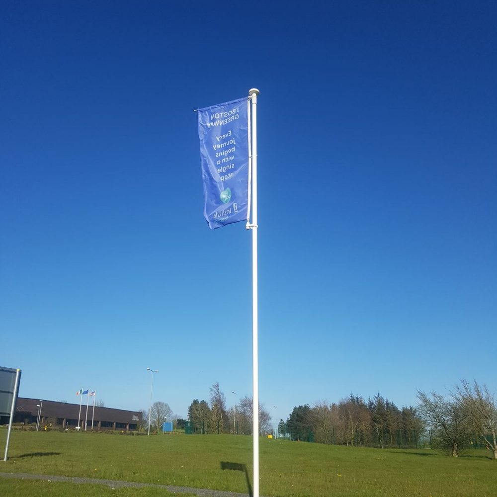 Aluminium FlagPole with Rotating Banner Arm | FlagPoles Ireland